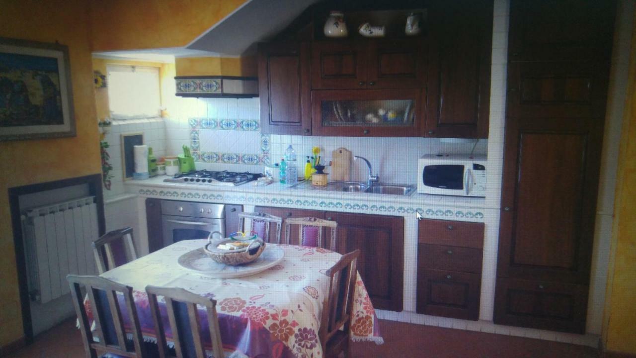 River House Fiumicino Luaran gambar