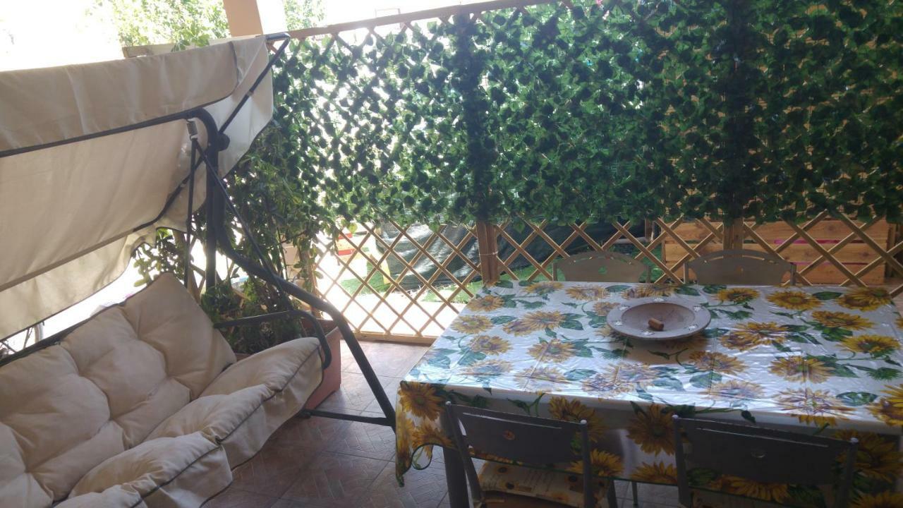 River House Fiumicino Luaran gambar