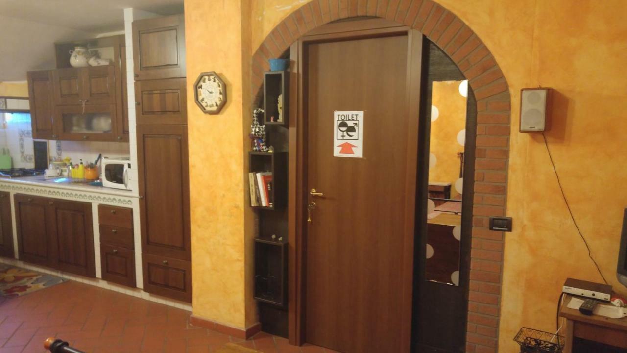 River House Fiumicino Luaran gambar